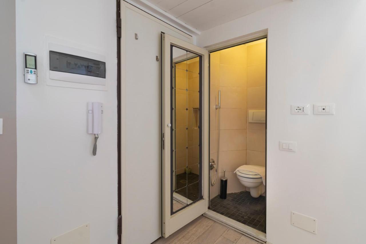 Appartamento Piccolo Loft Sui Navigli Milano Esterno foto